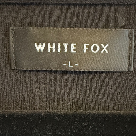 White Fox Boutique Black Cutout Crop Top - Picture 3 of 4